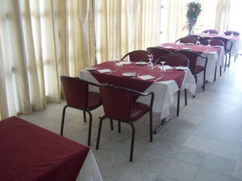 Hotel Amiso Ouagadougou Restoran gambar